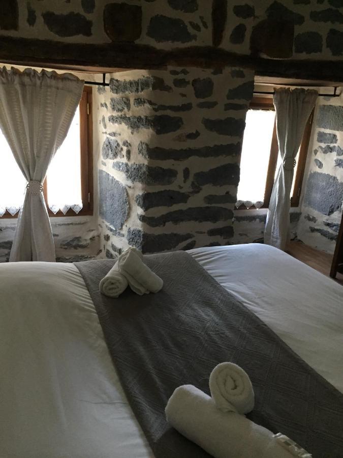 Auberge Les Fontilles Coltines Экстерьер фото