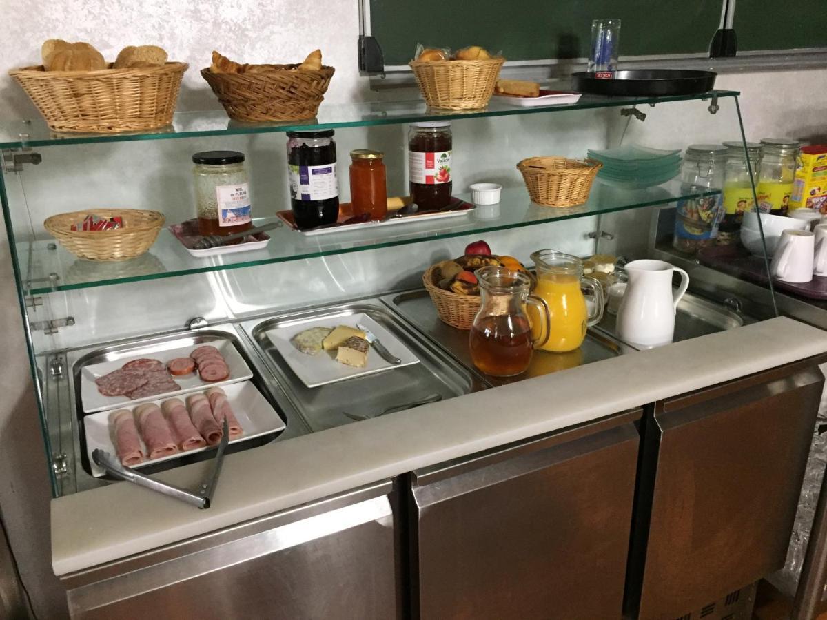 Auberge Les Fontilles Coltines Экстерьер фото